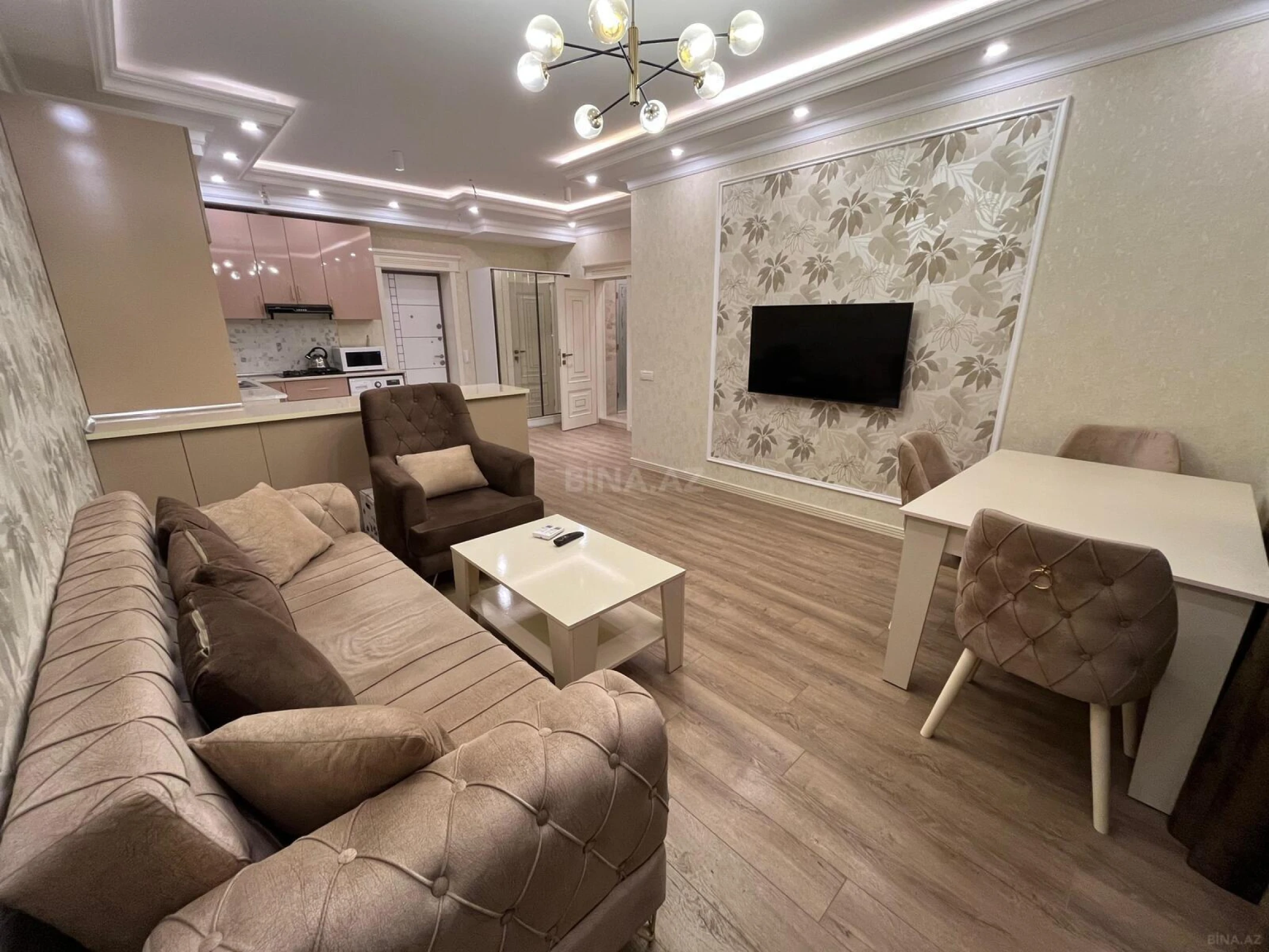 Kirayə verilir 2 otaqlı mənzil 65.1 m²