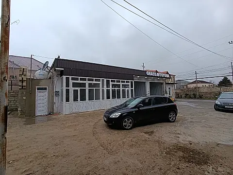 Satılır obyekt 400 m²