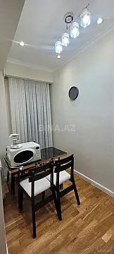 Kirayə verilir 2 otaqlı mənzil 80 m²