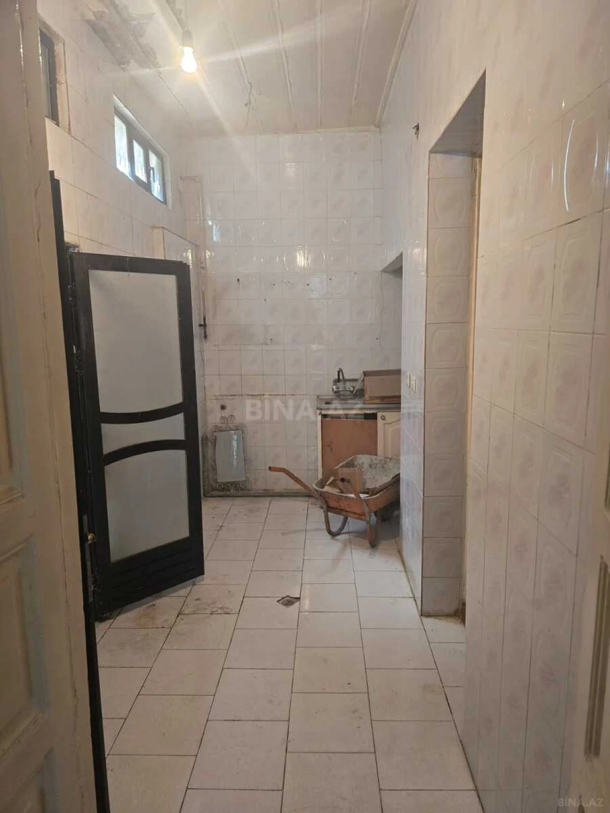 Satılır obyekt 60 m²