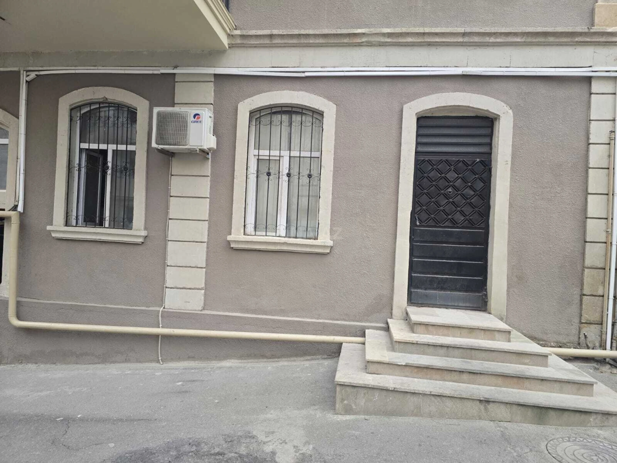 Satılır obyekt 60 m²