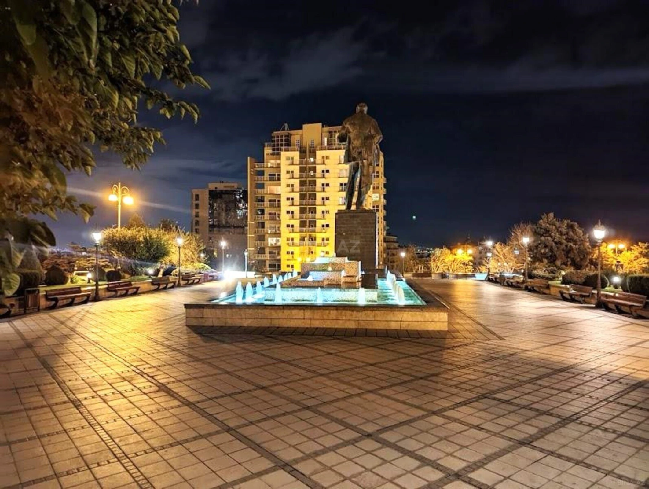 Satılır 3 otaqlı mənzil 90 m²