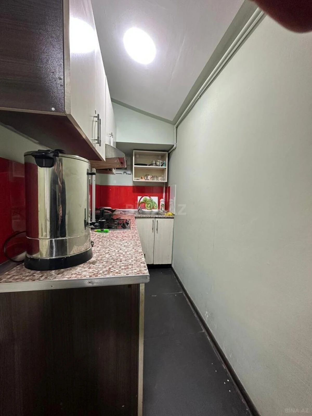 Kirayə verilir 4 otaqlı ofis 135 m²