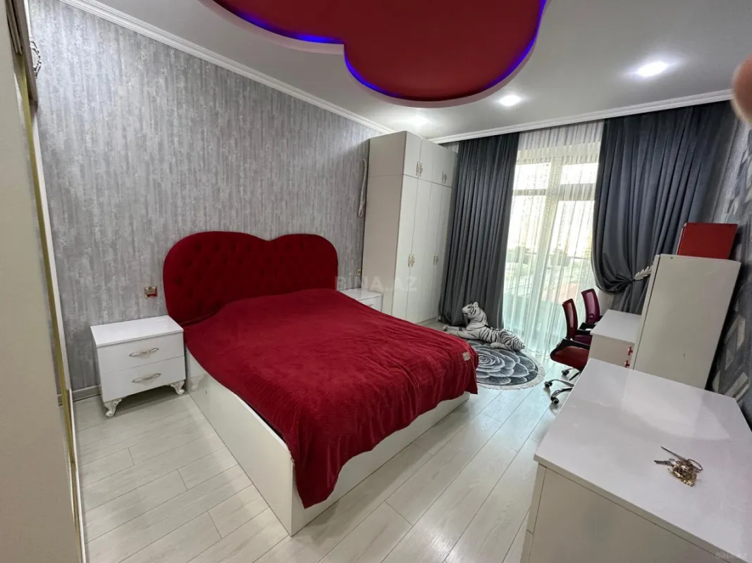 Kirayə verilir 2 otaqlı mənzil 100.3 m²
