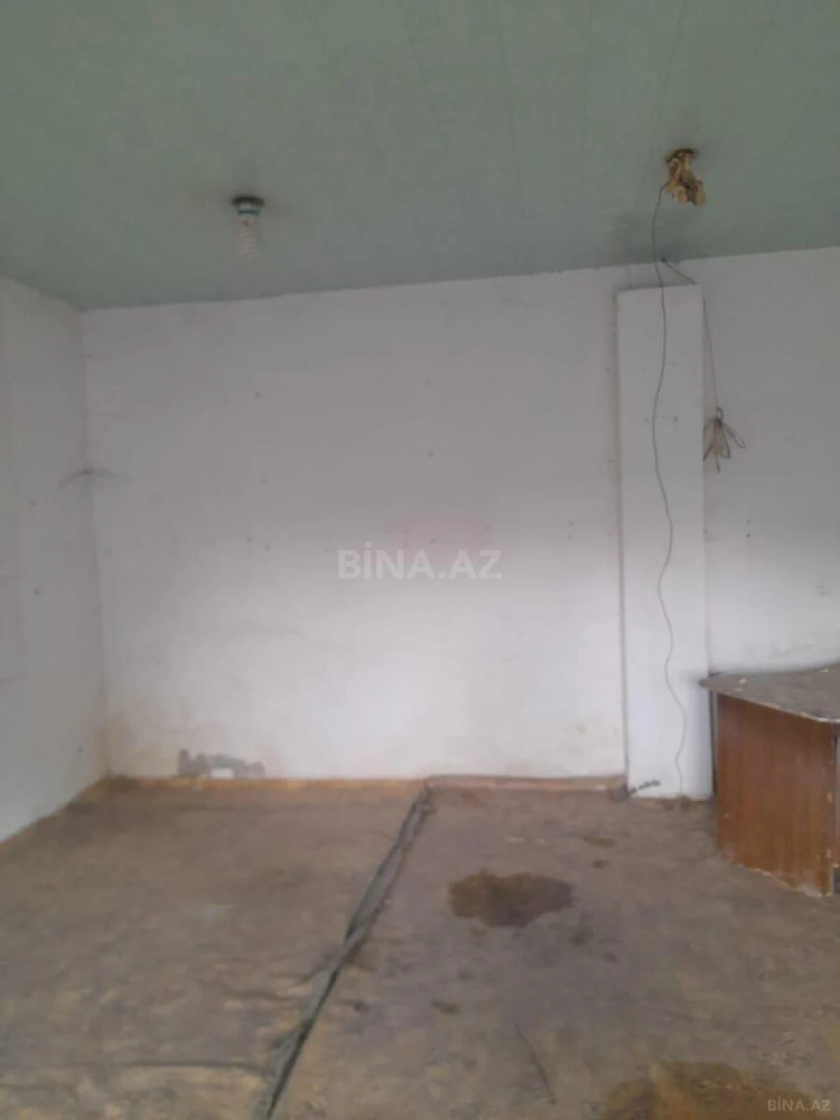 Satılır obyekt 42 m²