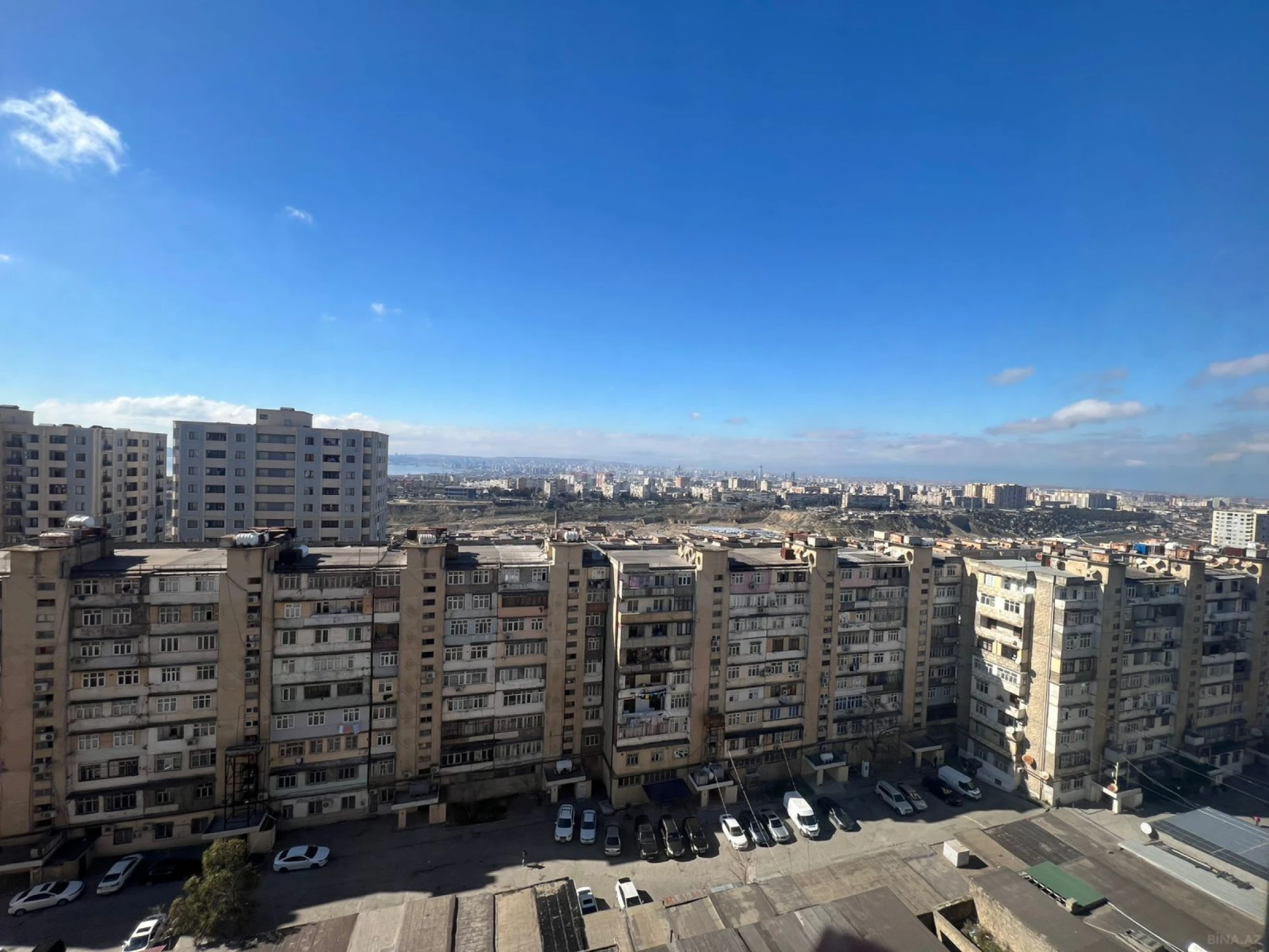 Satılır 3 otaqlı mənzil 94 m²