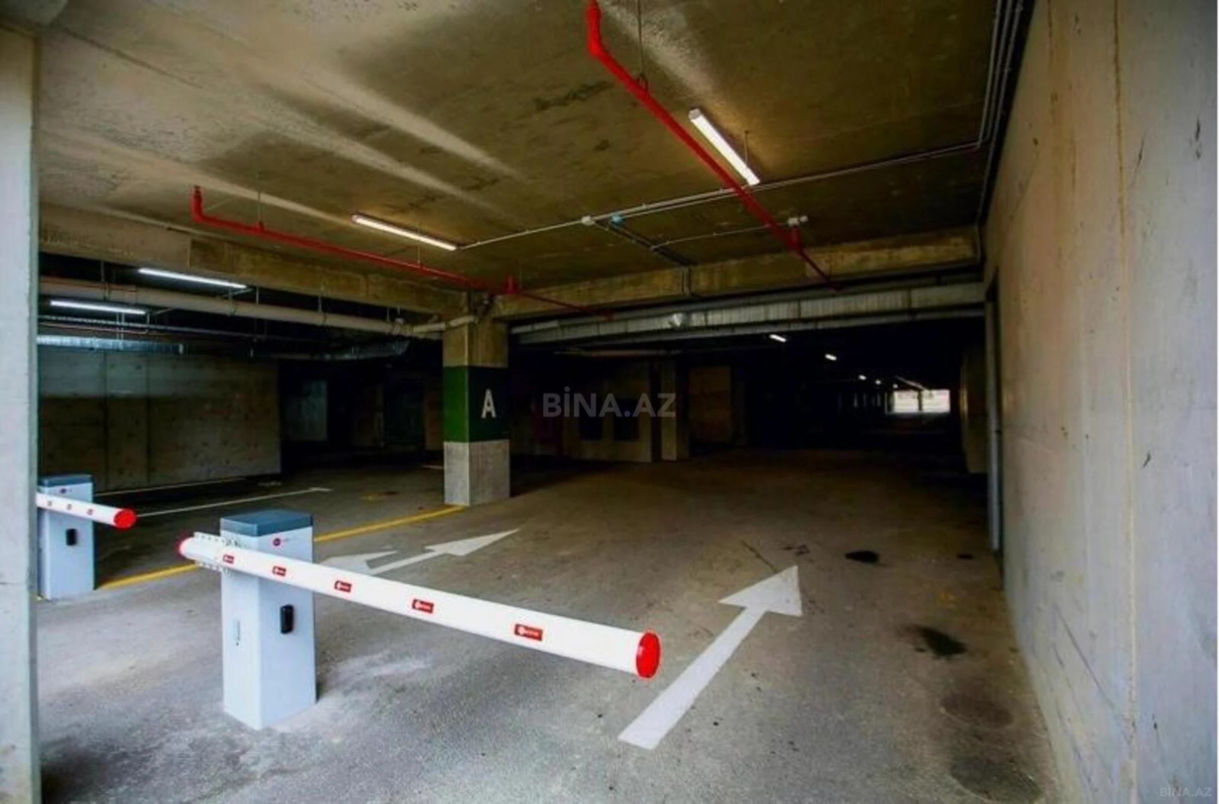 Satılır 3 otaqlı mənzil 119 m²