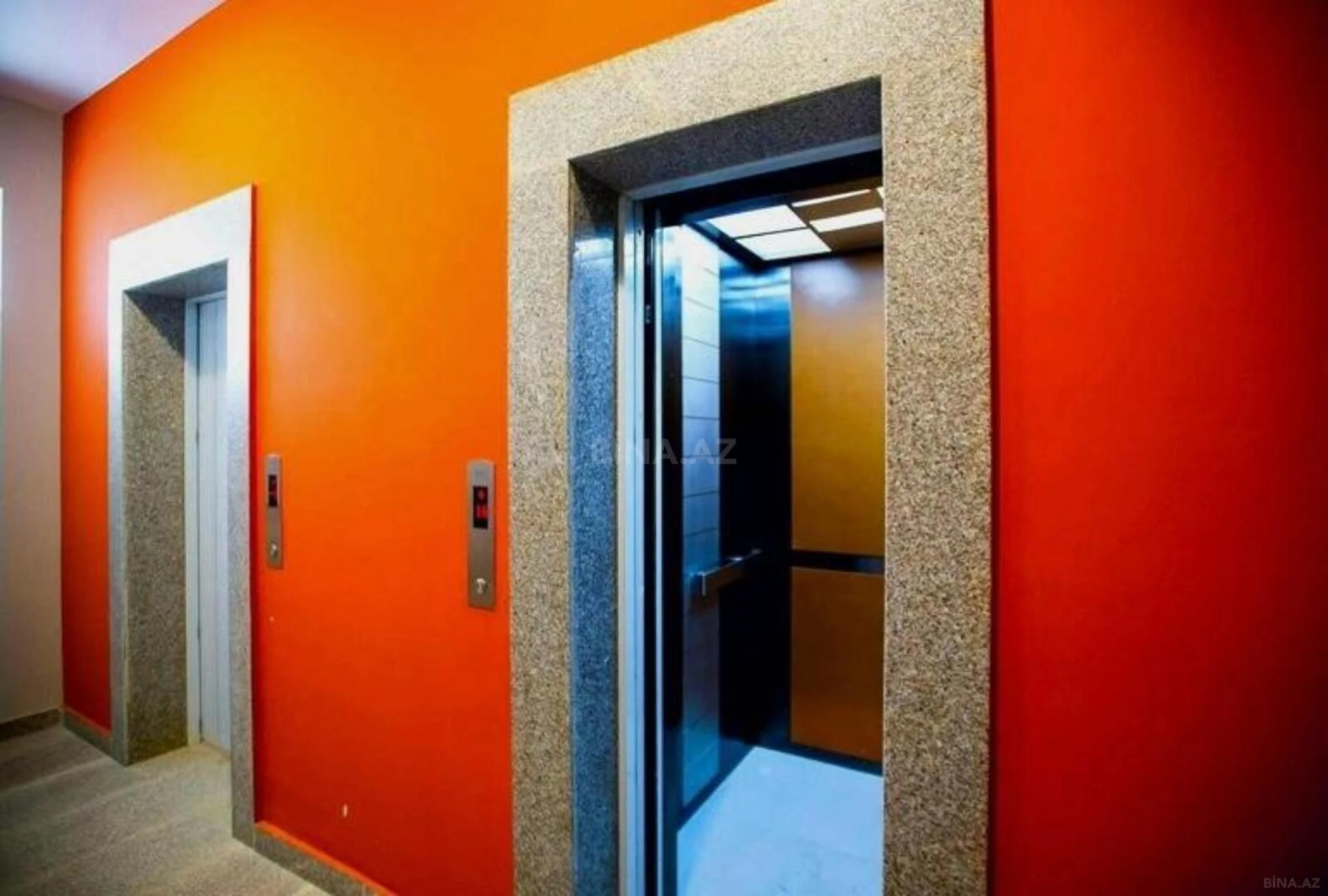 Satılır 3 otaqlı mənzil 119 m²