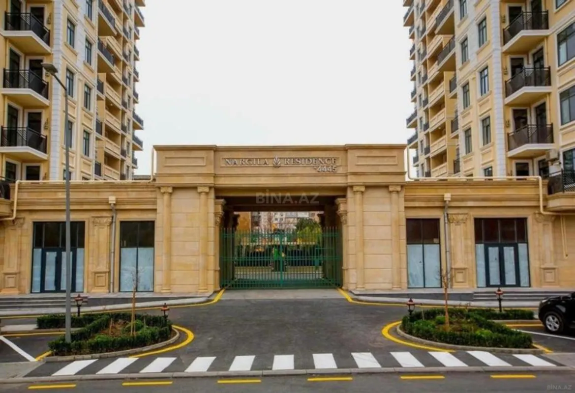 Satılır 3 otaqlı mənzil 119 m²