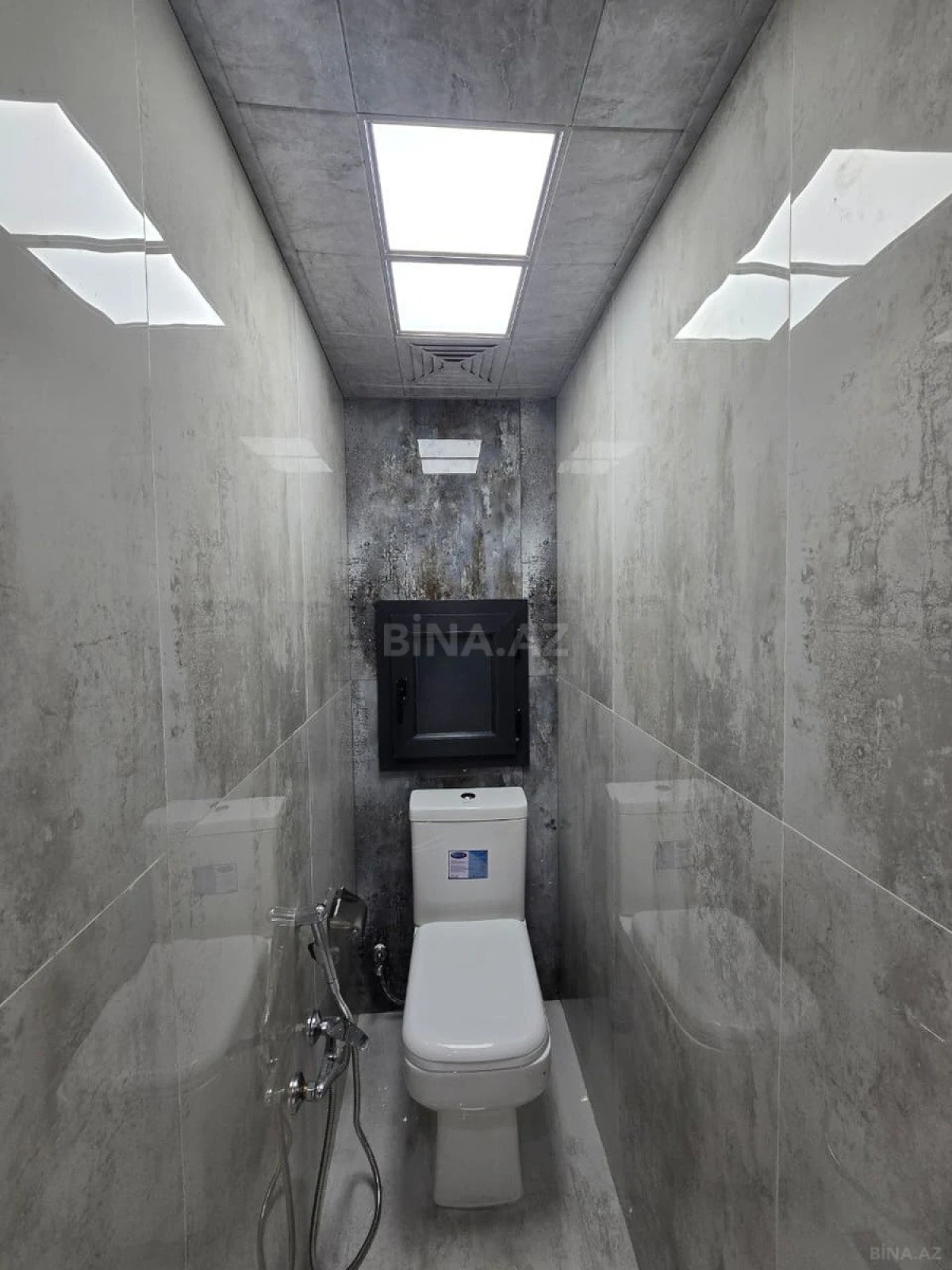 Satılır 3 otaqlı mənzil 82 m²