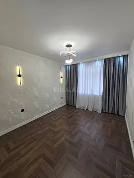 Satılır 3 otaqlı mənzil 82 m²