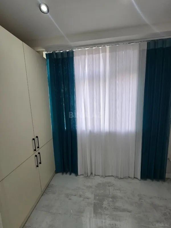 Satılır 3 otaqlı mənzil 82 m²