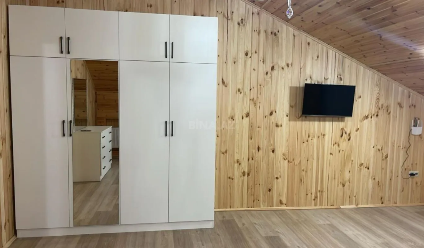 Kirayə verilir 2 otaqlı mənzil 75 m²
