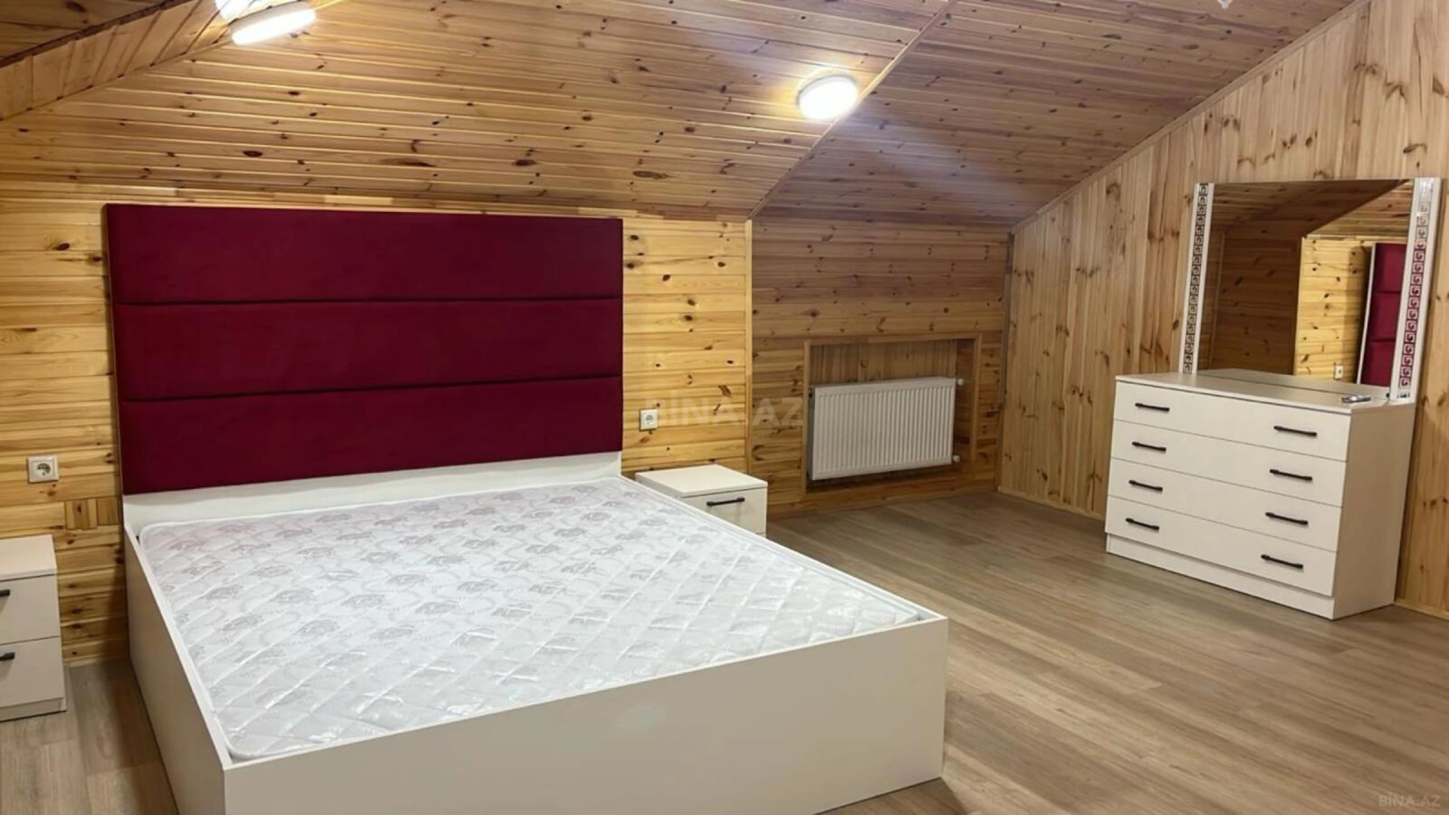 Kirayə verilir 2 otaqlı mənzil 75 m²