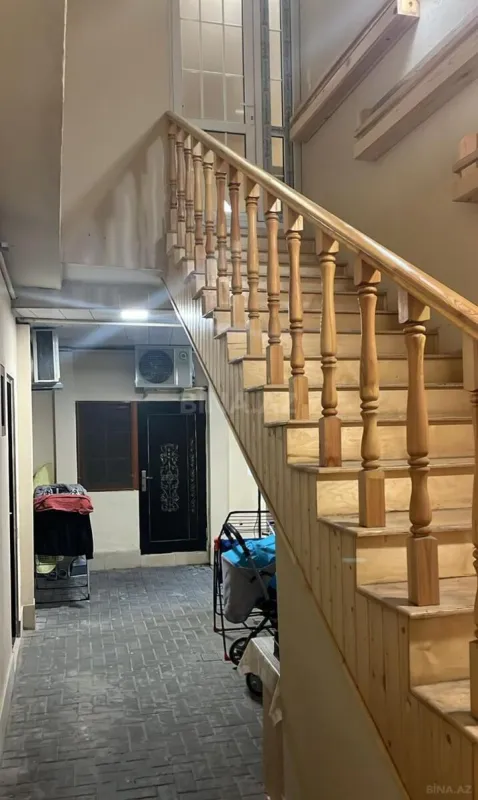 Kirayə verilir 2 otaqlı mənzil 75 m²