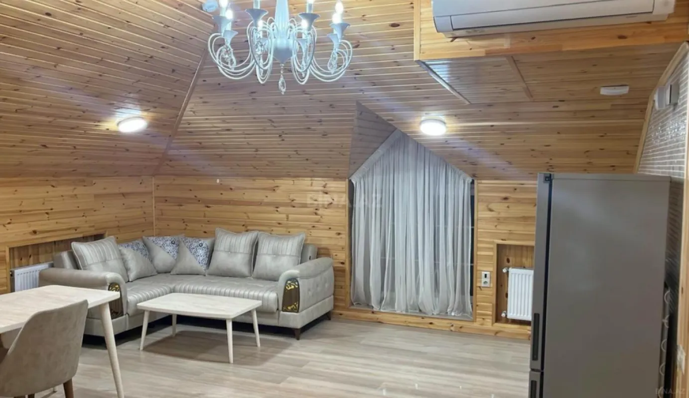 Kirayə verilir 2 otaqlı mənzil 75 m²