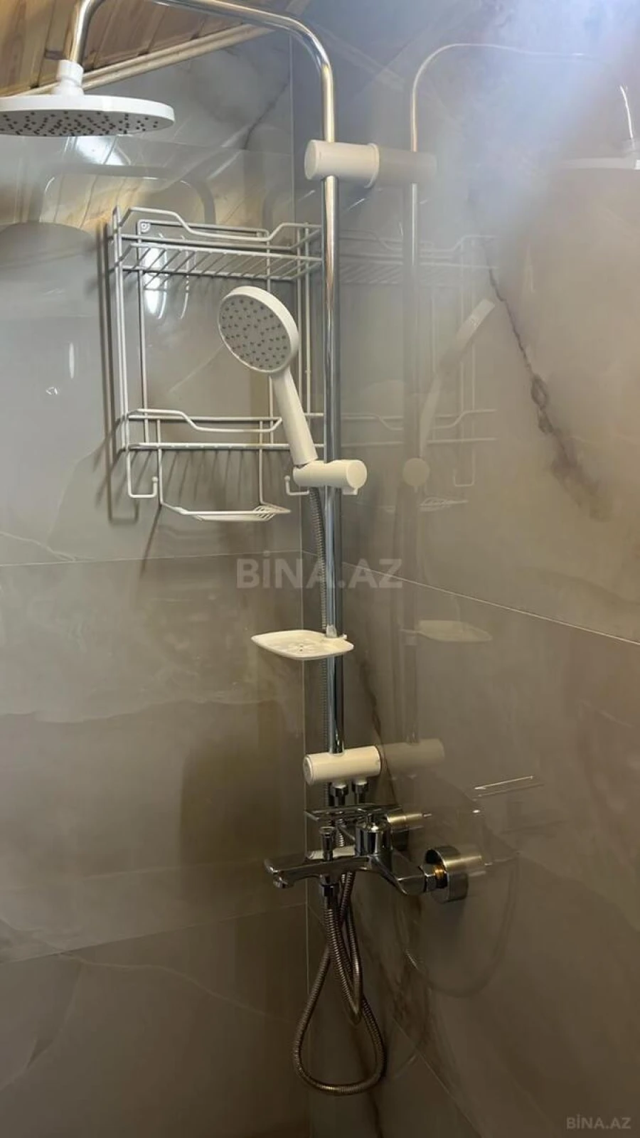 Kirayə verilir 2 otaqlı mənzil 75 m²