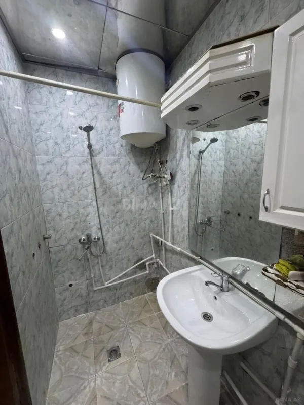 Kirayə verilir 2 otaqlı mənzil 70 m²