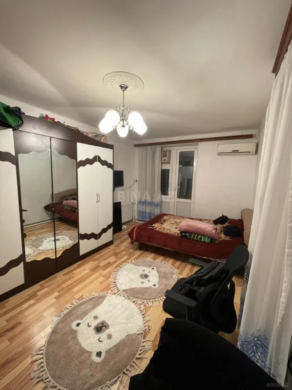 Satılır 1 otaqlı mənzil 38 m²