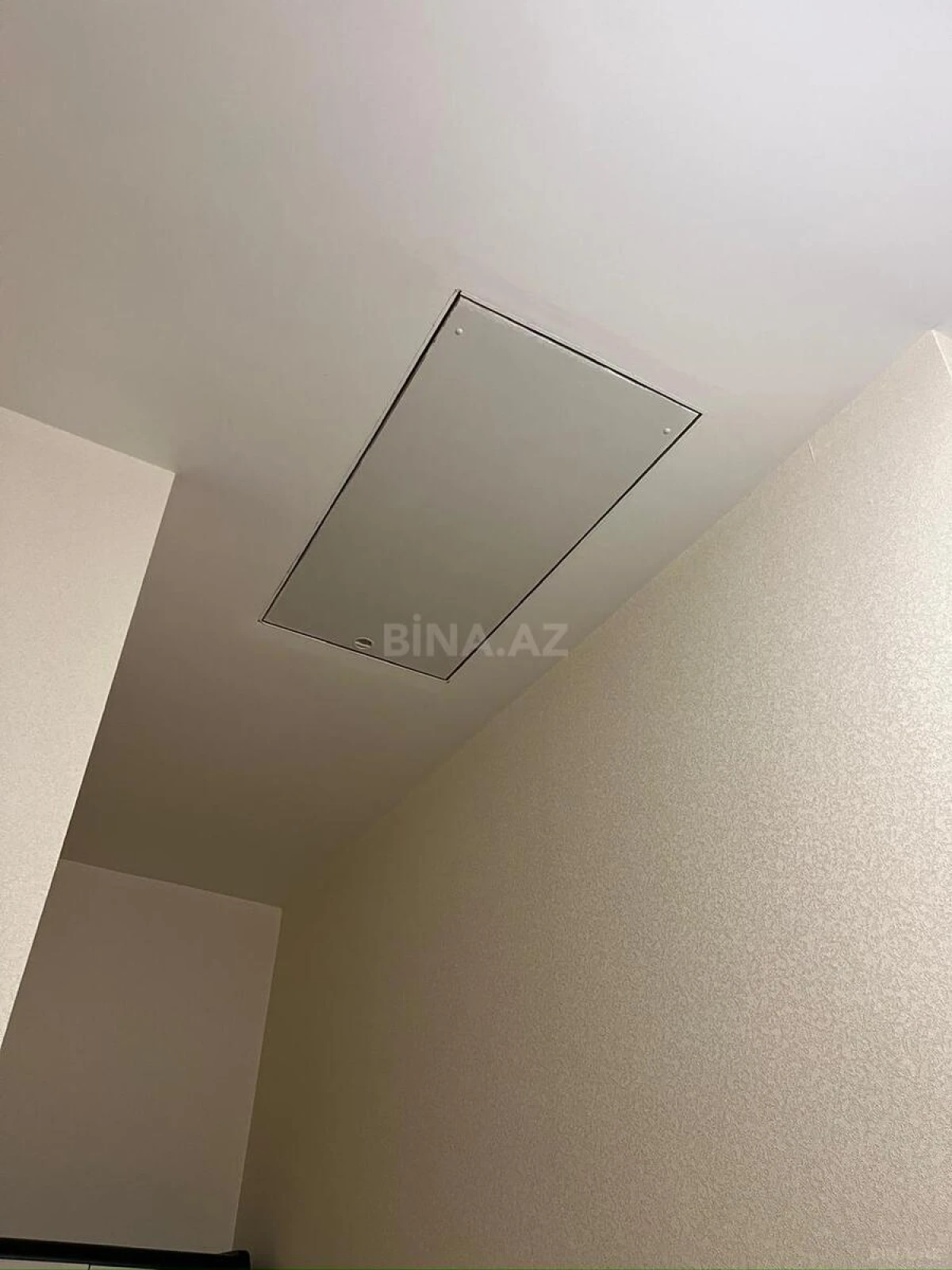 Satılır 6 otaqlı həyət evi 200 m²