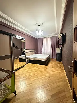 Satılır 3 otaqlı mənzil 110 m²