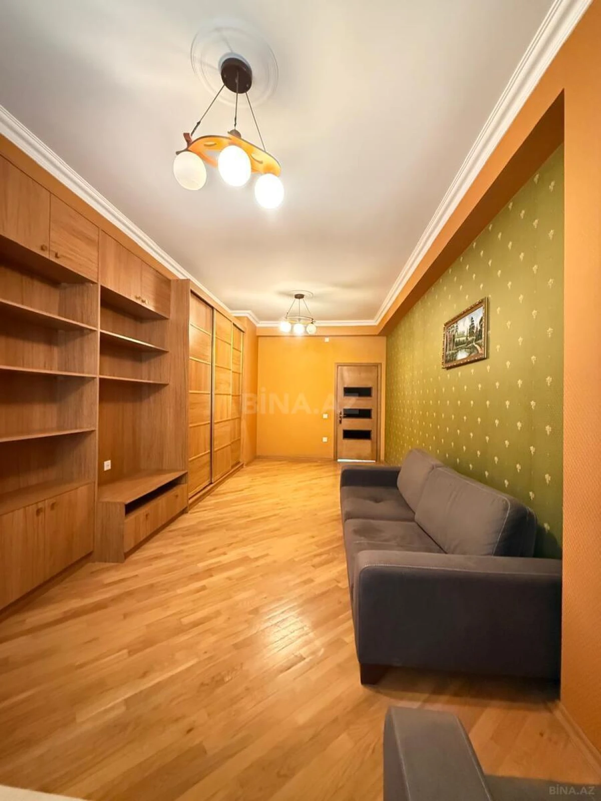 Satılır 3 otaqlı mənzil 110 m²