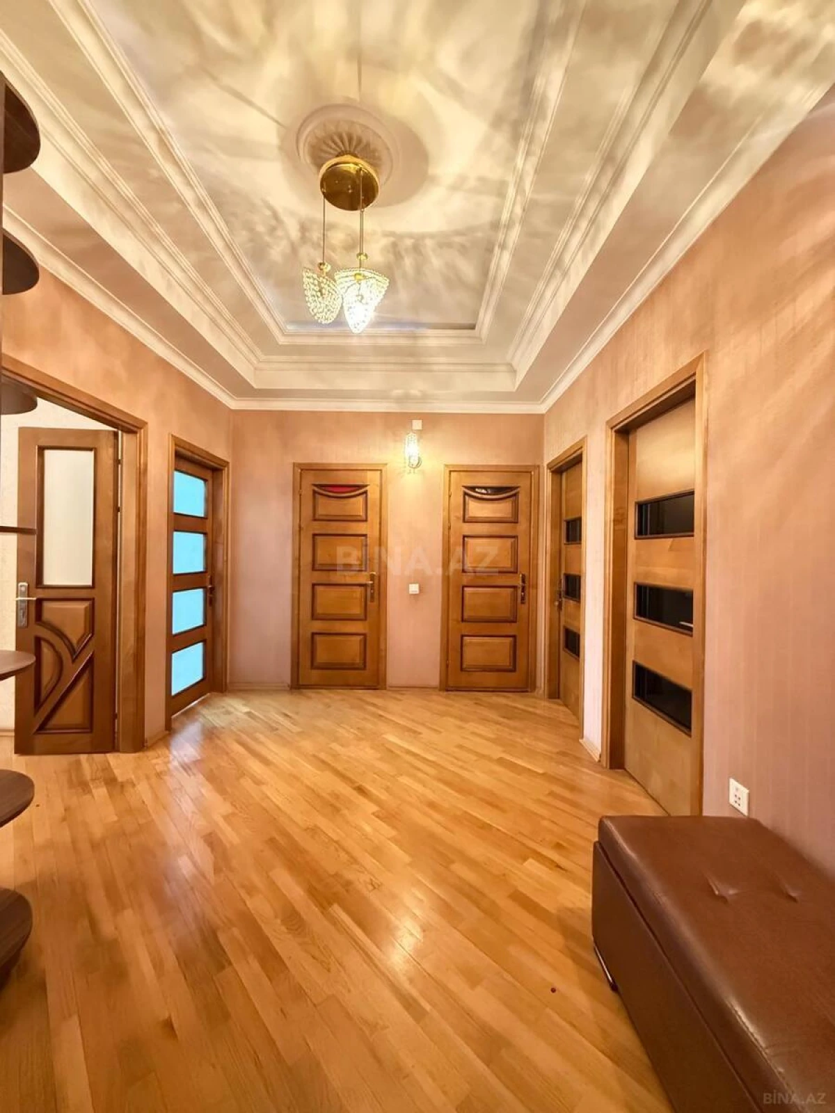 Satılır 3 otaqlı mənzil 110 m²