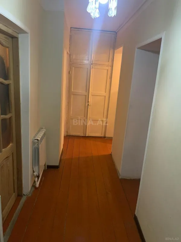 Satılır 3 otaqlı mənzil 68 m²
