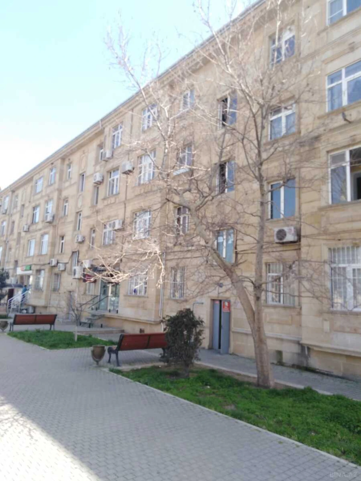 Kirayə verilir 2 otaqlı mənzil 55 m²