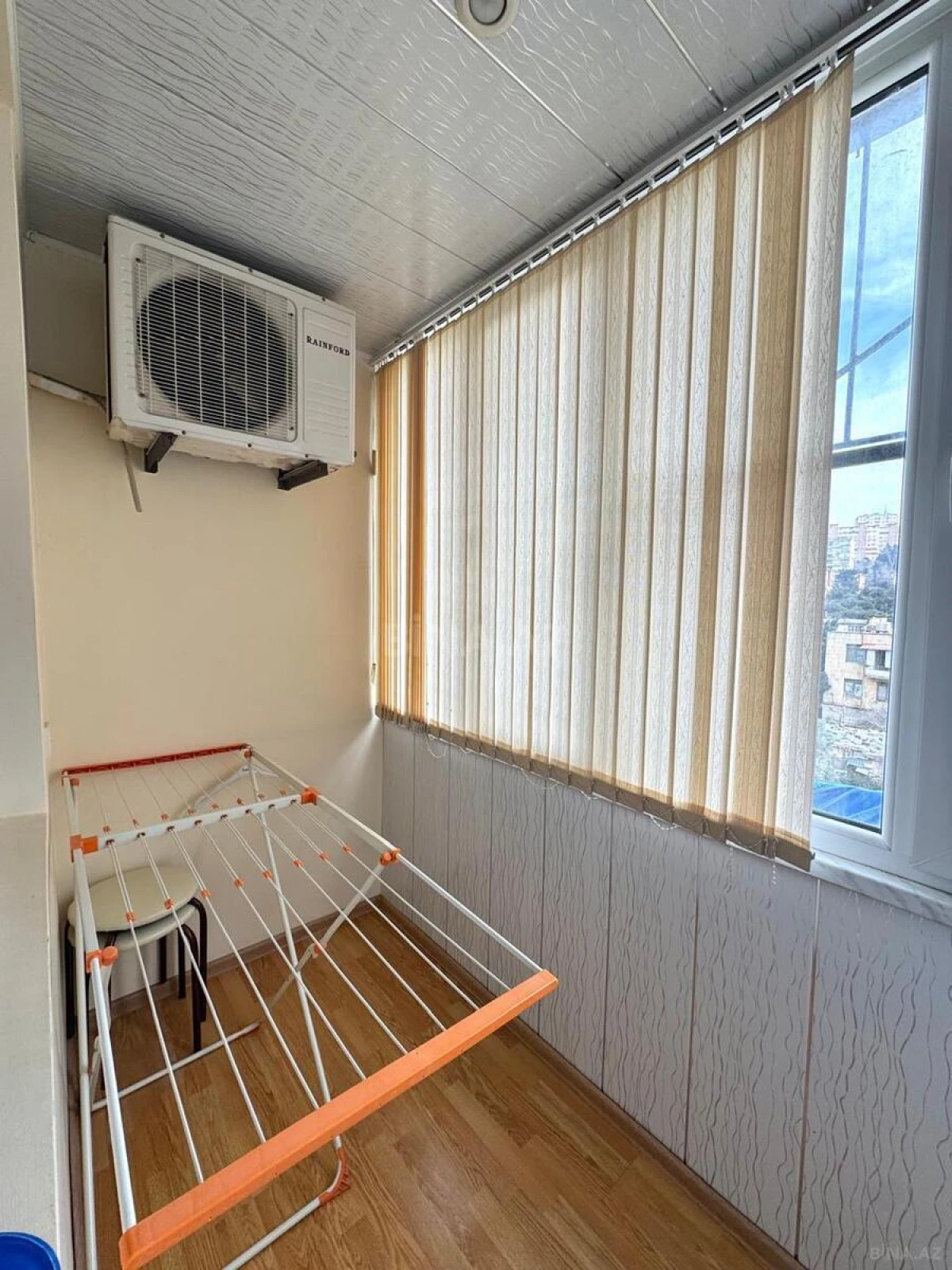 Satılır 4 otaqlı mənzil 85 m²