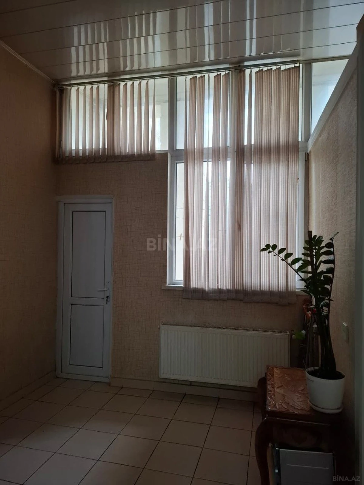 Kirayə verilir 3 otaqlı mənzil 100 m²