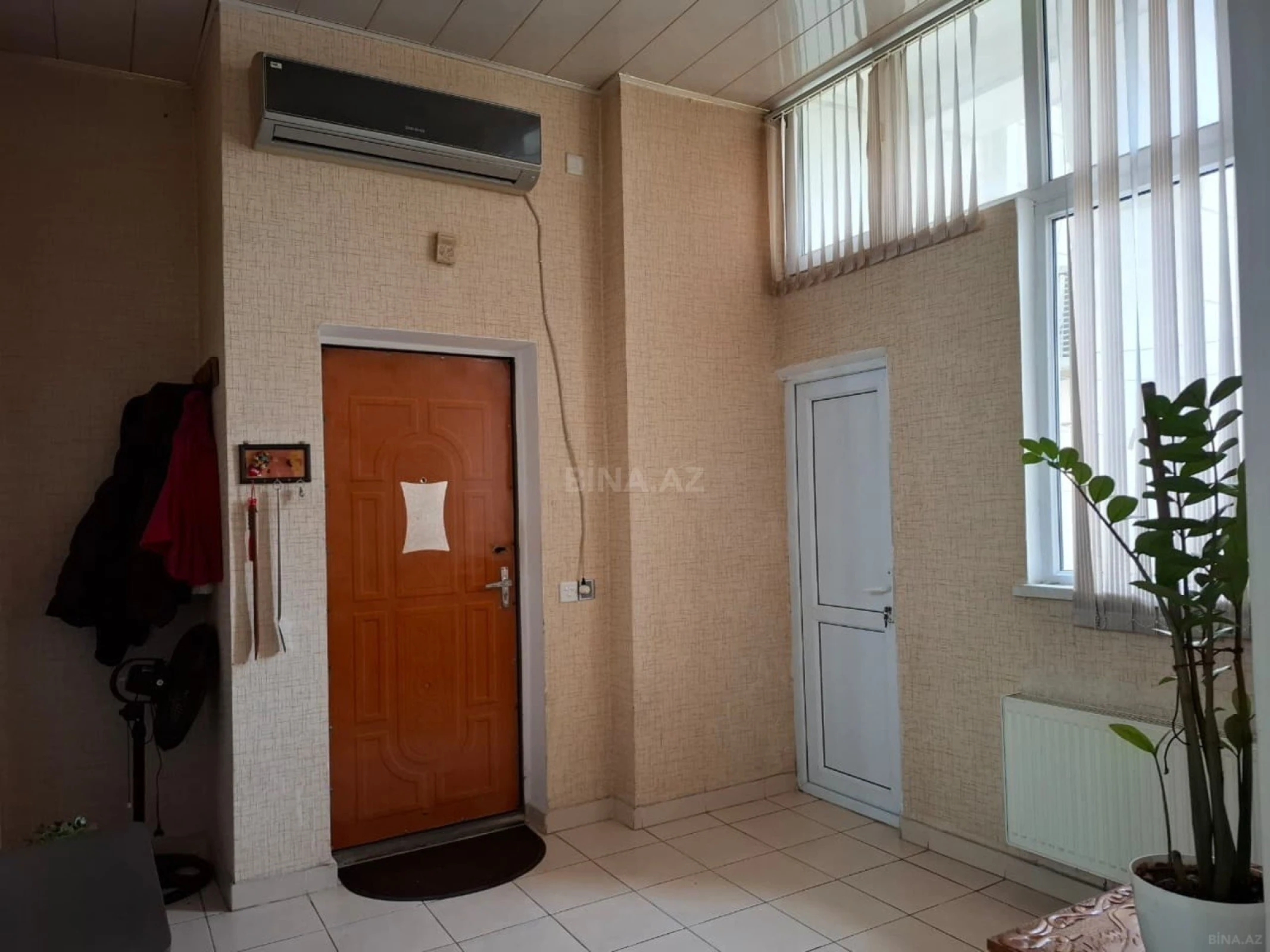 Kirayə verilir 3 otaqlı mənzil 100 m²