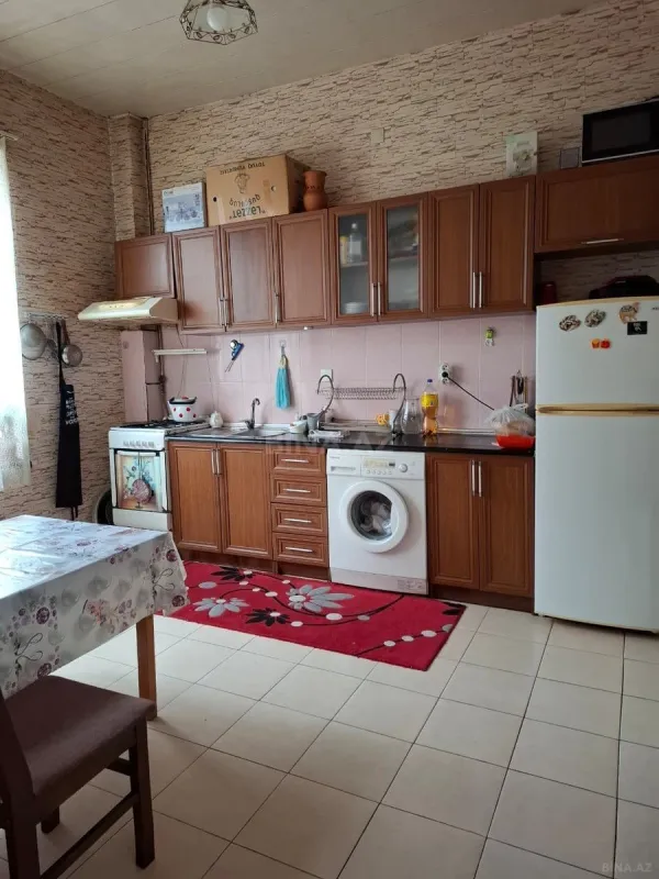 Kirayə verilir 3 otaqlı mənzil 100 m²