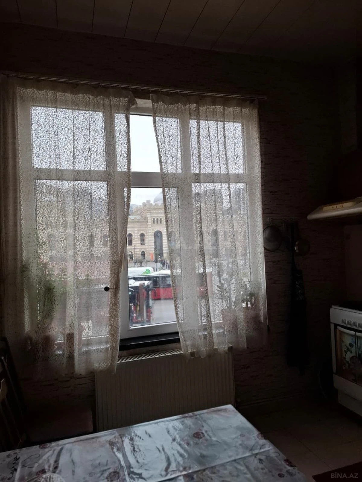 Kirayə verilir 3 otaqlı mənzil 100 m²