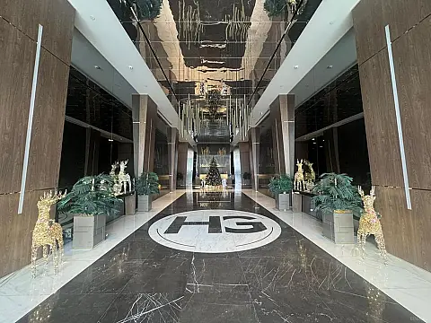 Satılır 3 otaqlı mənzil 120 m²