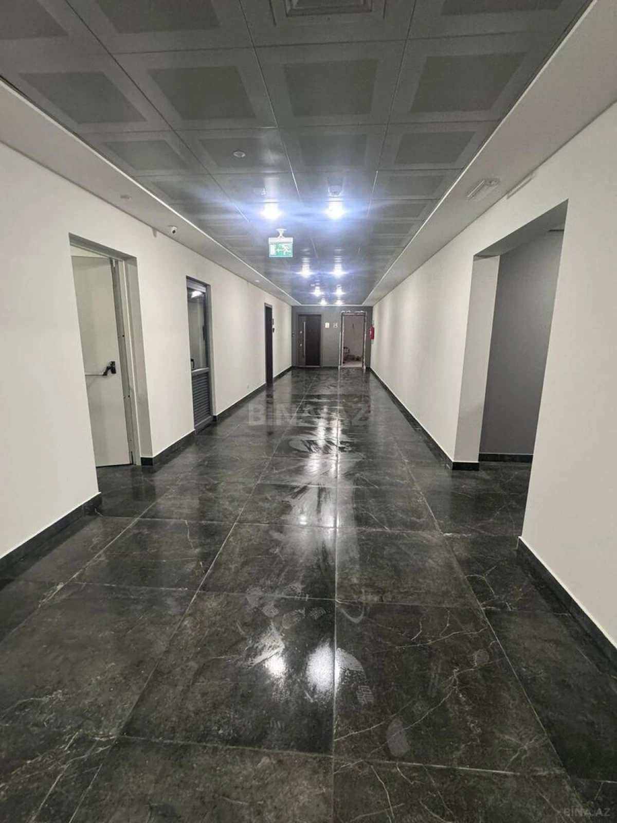 Satılır 3 otaqlı mənzil 120 m²