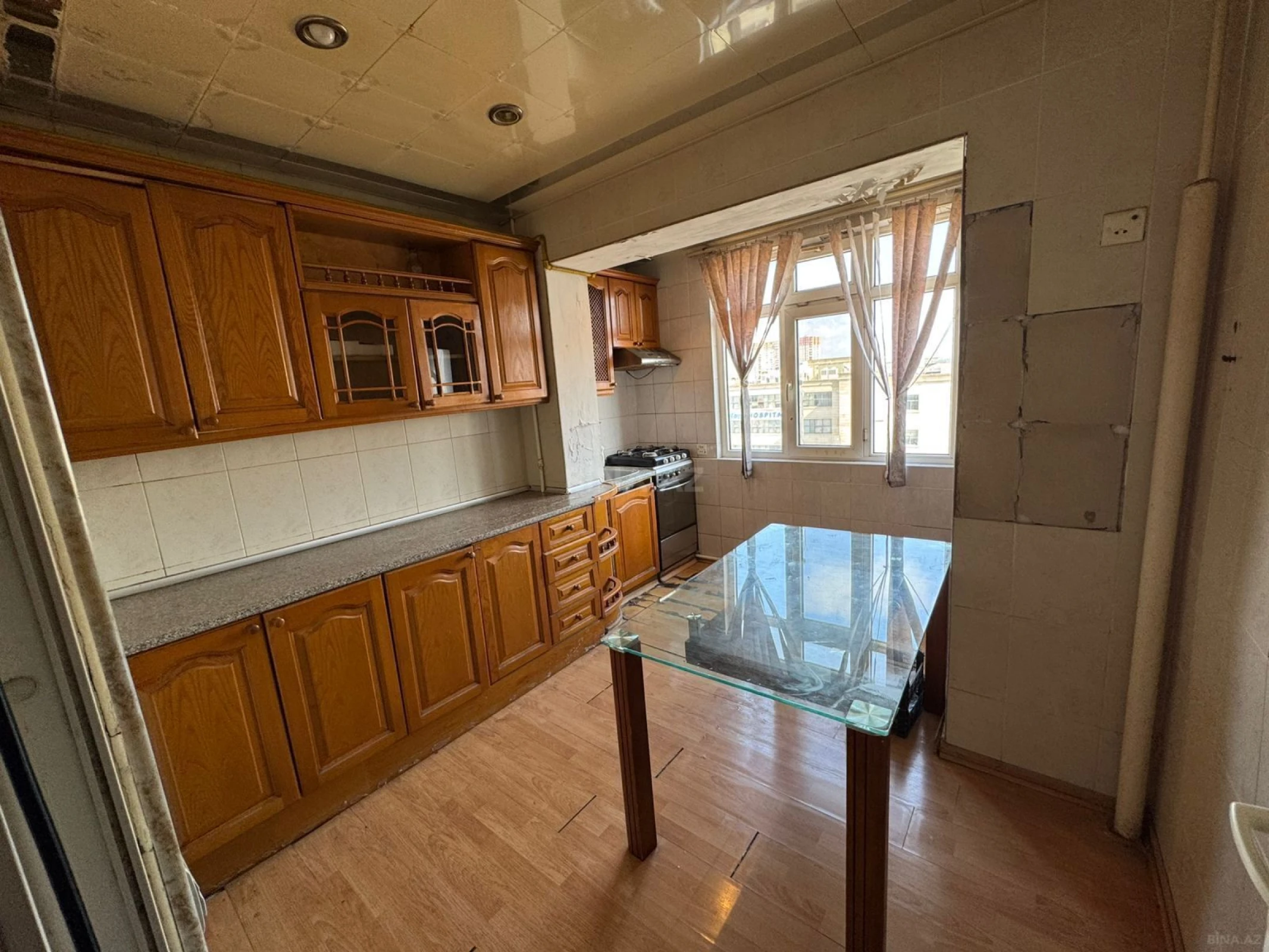 Kirayə verilir 3 otaqlı mənzil 95 m²