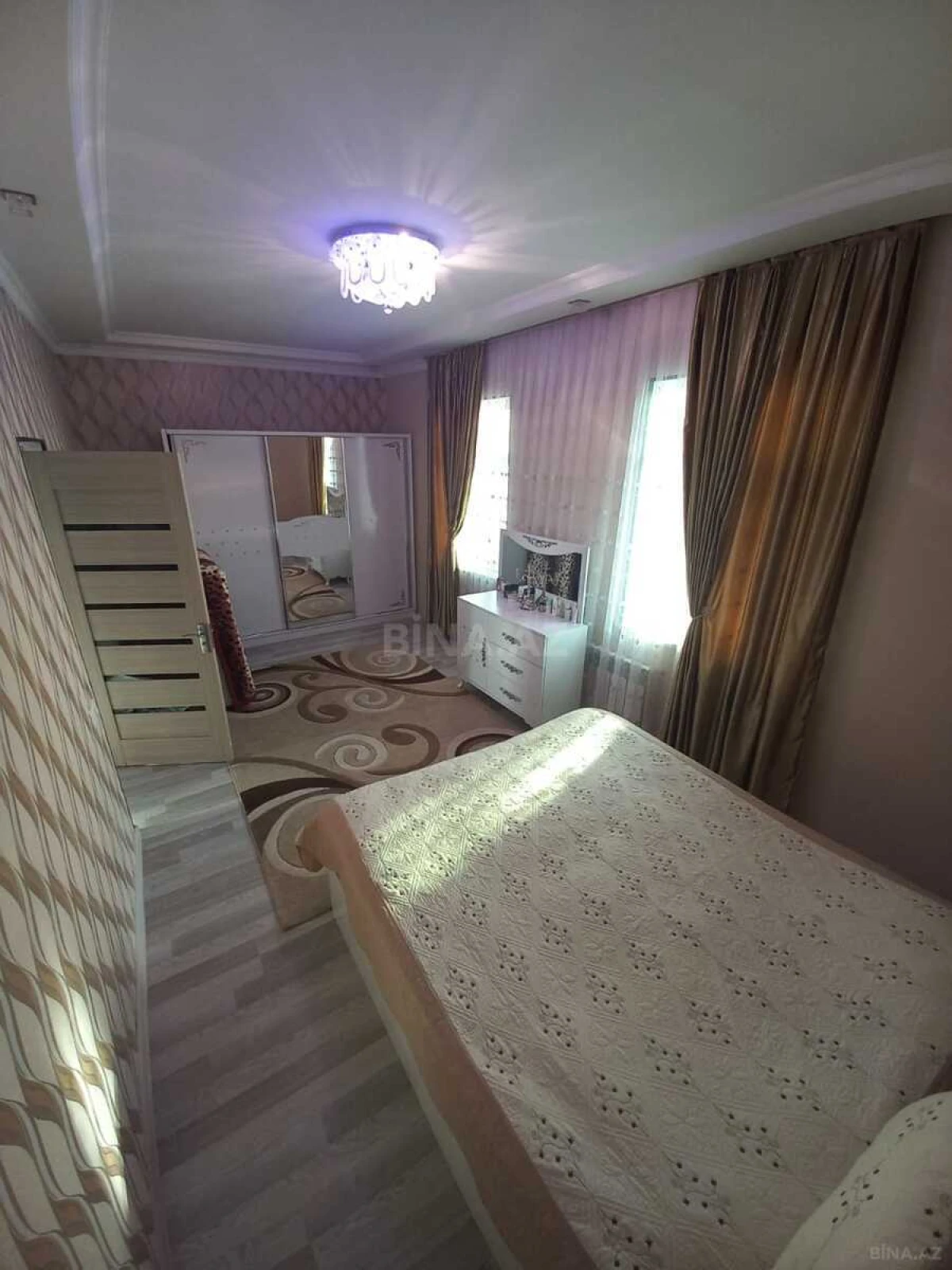 Satılır 5 otaqlı həyət evi 150 m²