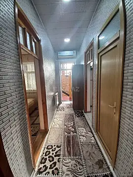 Satılır 5 otaqlı həyət evi 150 m²