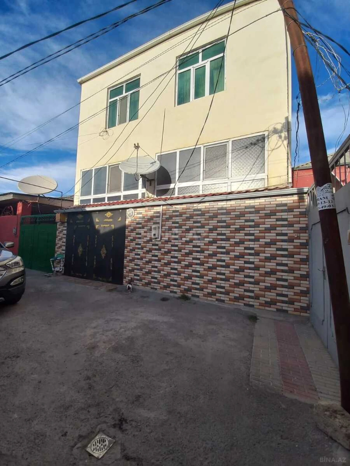 Satılır 5 otaqlı həyət evi 150 m²