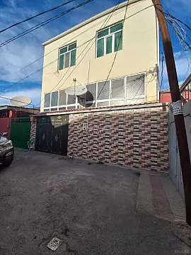 Satılır 5 otaqlı həyət evi 150 m² — Xırdalan 5 otaq 150.00 m²