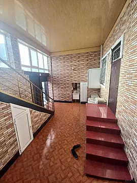 Satılır 5 otaqlı həyət evi 150 m²