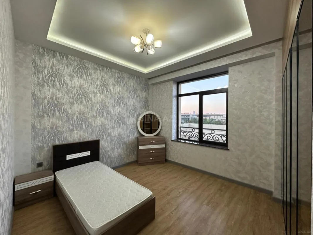 Kirayə verilir 3 otaqlı mənzil 110 m²