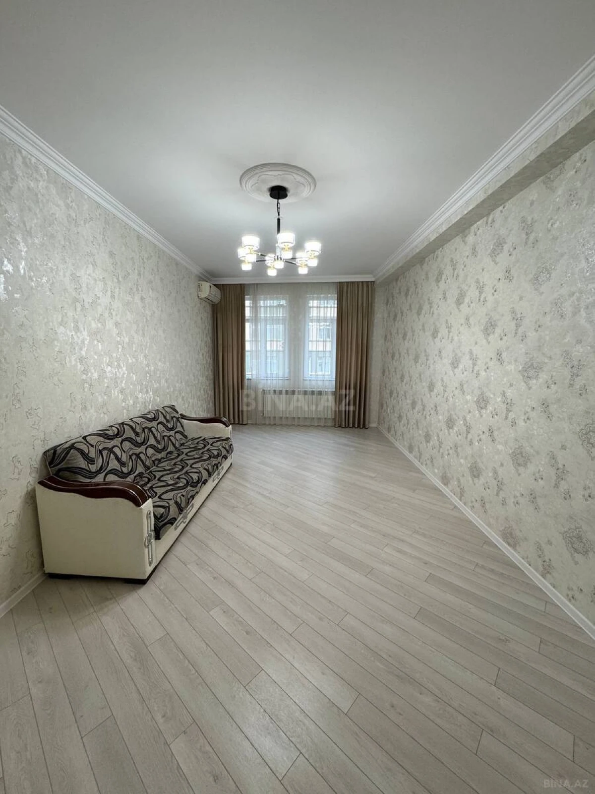 Satılır 3 otaqlı mənzil 90 m²