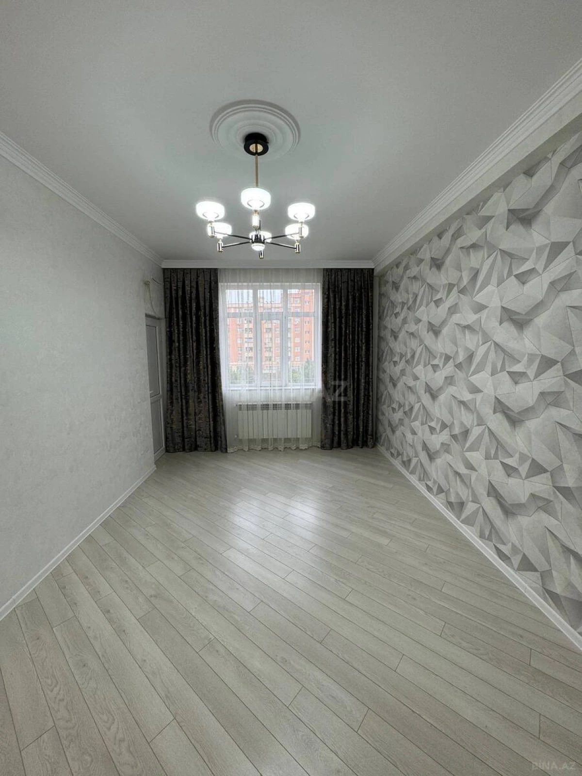 Satılır 3 otaqlı mənzil 90 m²