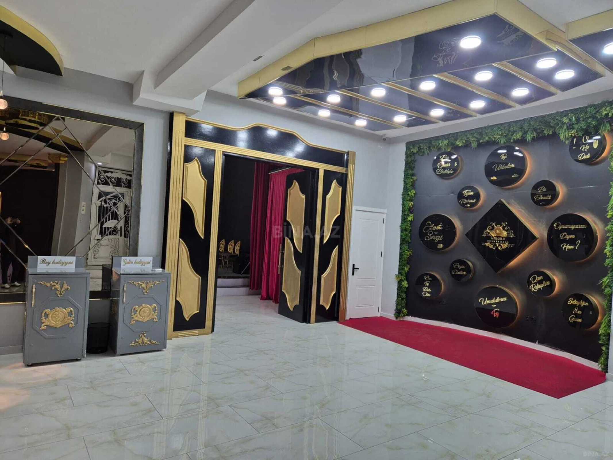 Satılır obyekt 900 m²