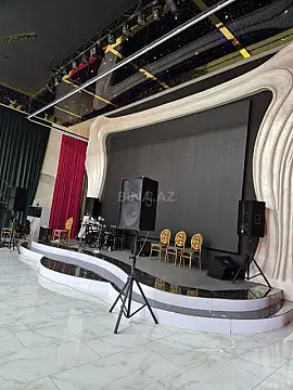 Satılır obyekt 900 m²