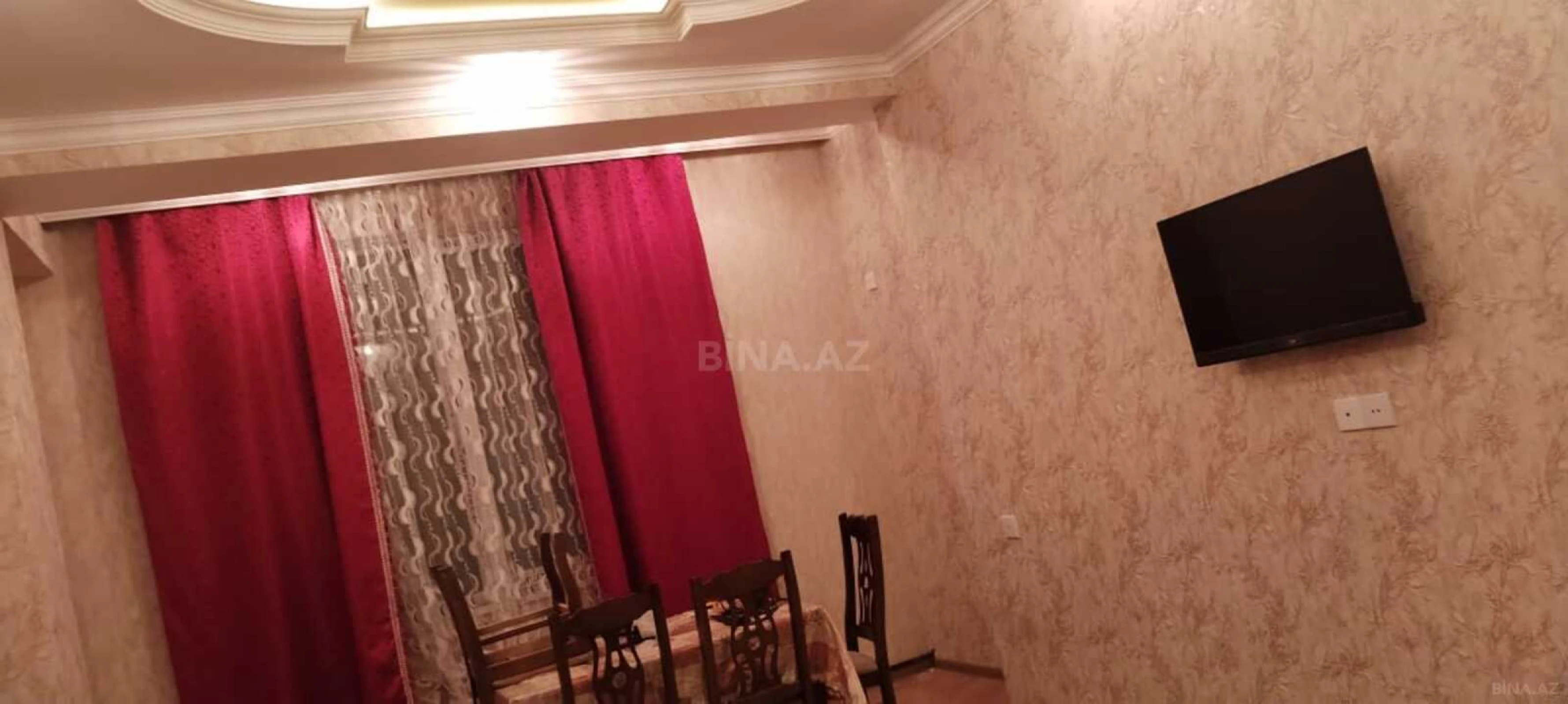 Kirayə verilir 2 otaqlı mənzil 60 m²