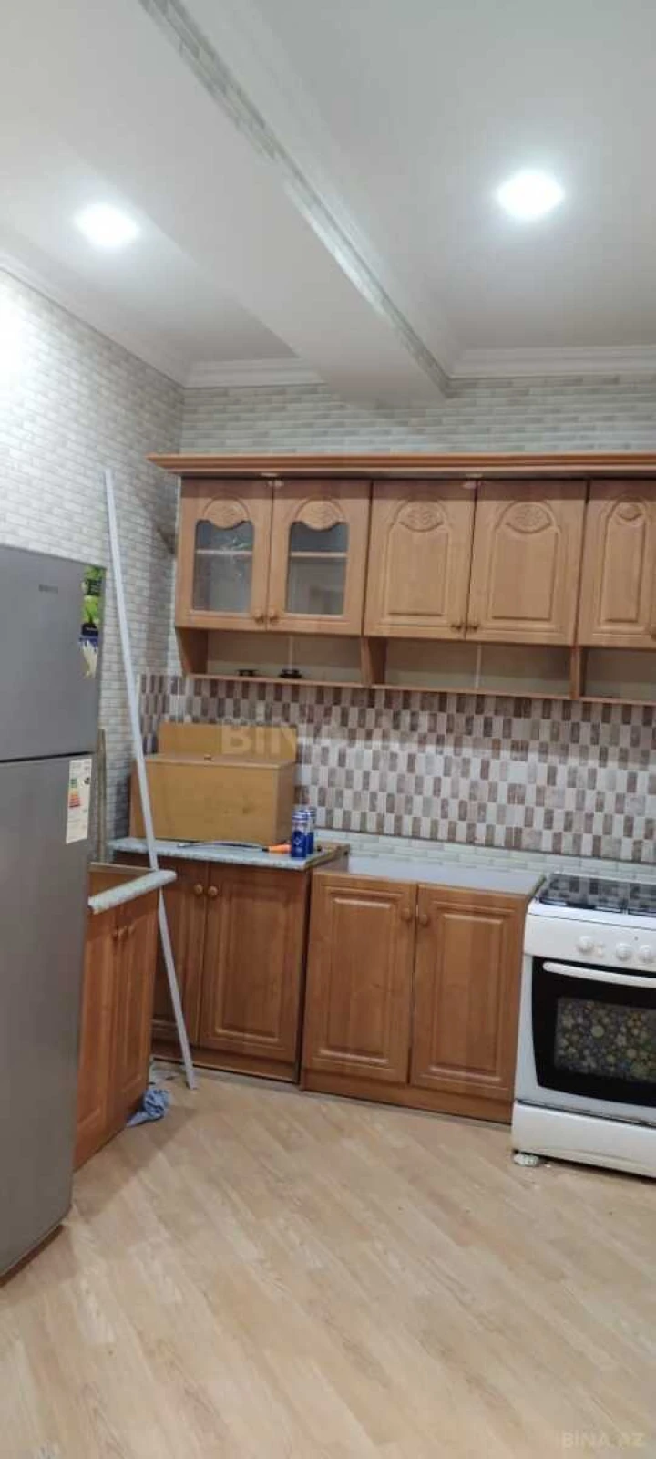 Kirayə verilir 2 otaqlı mənzil 60 m²