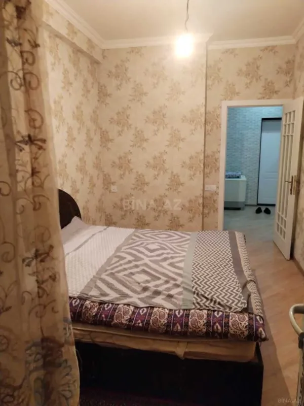 Kirayə verilir 2 otaqlı mənzil 60 m²
